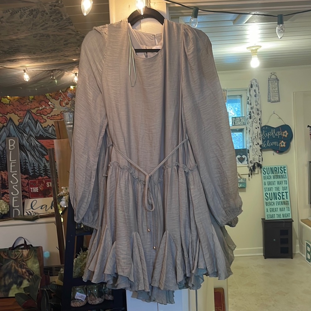 BlueIvy green flowy dress